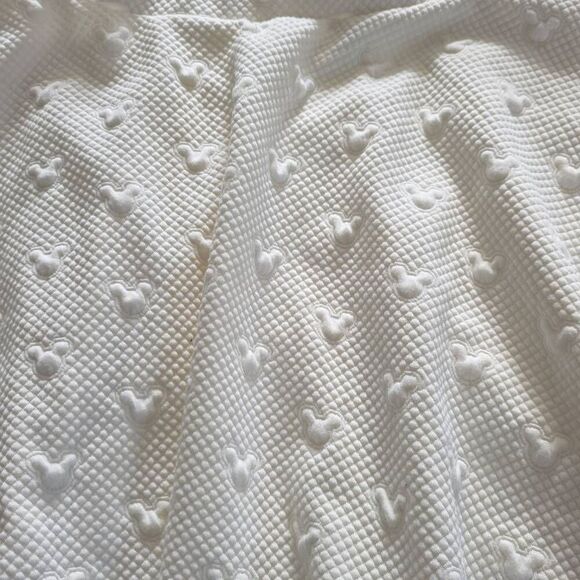 Disney LC Lauren Conrad Women's Large Cream Mickey Embossed Skater Skirt - Picture 4 of 6